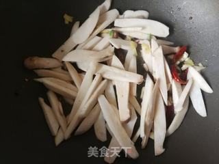 杏鲍菇白菜海带炖粉条的做法步骤：5