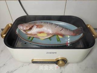清蒸鲈鱼的做法步骤:5