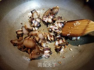 腊肉炒芥兰的做法步骤：6