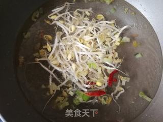 葱油烩面的做法步骤:7