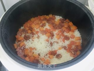 香肠胡萝卜焖米饭的做法步骤：5