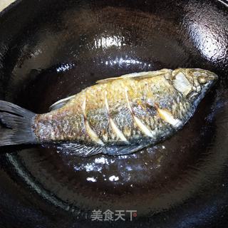 鲫鱼萝卜汤的做法步骤:8