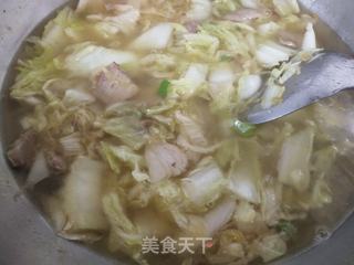 酸菜白菜粉条汤的做法步骤：7