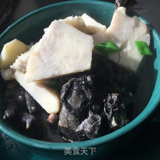 芋头炖乌鸡的做法步骤：8