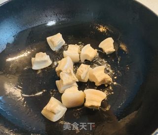 火麻仁猪肉炖粉条的做法步骤：2