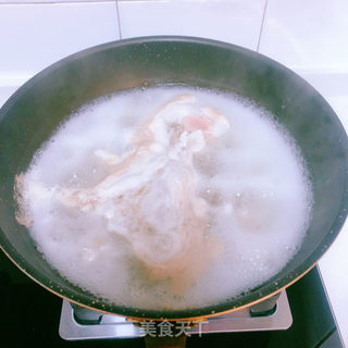 子排炖萝卜的做法步骤：3