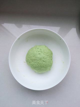 大虾、菠菜手擀面的做法步骤:4