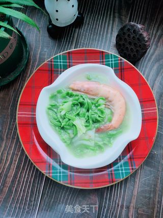 大虾、菠菜手擀面的做法步骤:17