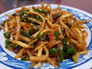 线椒炒芥菜丝的做法步骤:9