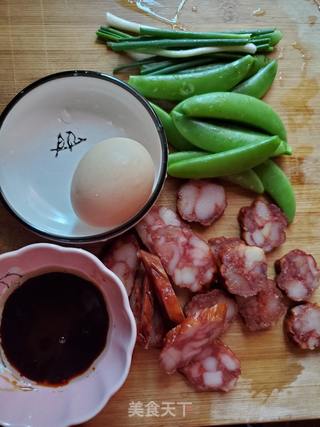 腊肠煲仔饭的做法步骤:2