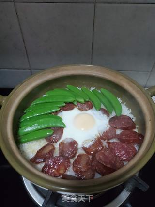 腊肠煲仔饭的做法步骤:12