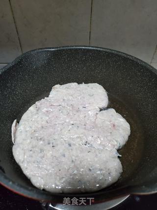 鱼饼炖胡萝卜的做法步骤:3