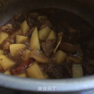 牛肉炖土豆的做法步骤：13