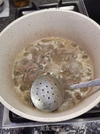 小洋葱炖牛肉的做法步骤:9