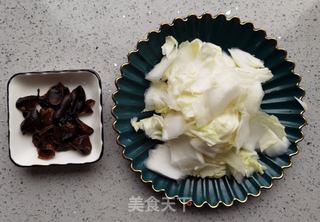 鱼香白菜的做法步骤:3