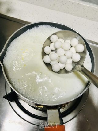 牛奶炖木瓜汤圆的做法步骤：6