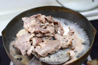 超好吃的金汤肥牛的做法步骤：5