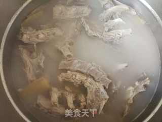 羊汤炖豆腐的做法步骤:3
