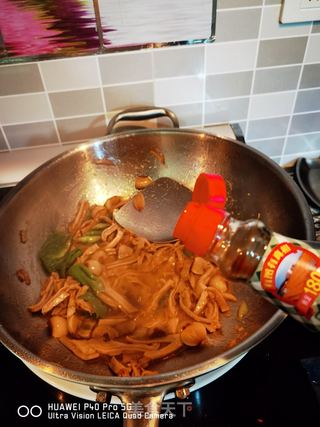 腊八蒜爆猪肚的做法步骤:21