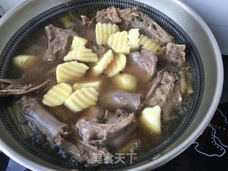 土豆炖大鹅的做法步骤：18