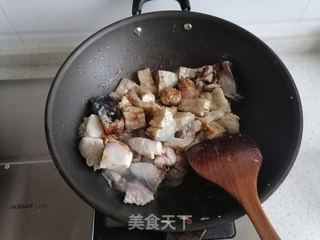 鲜肉烧青鱼的做法步骤：4