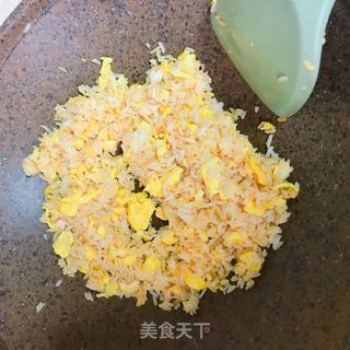 蛋炒饭的做法步骤：7