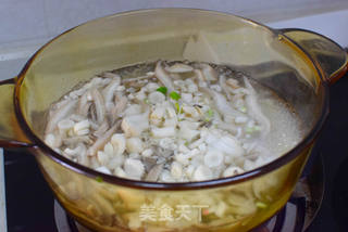 鲜香好喝的山药菌菇汤的做法步骤:5