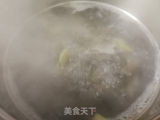 胡萝卜山药羊脊骨汤的做法步骤:7