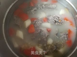 胡萝卜山药羊脊骨汤的做法步骤:14