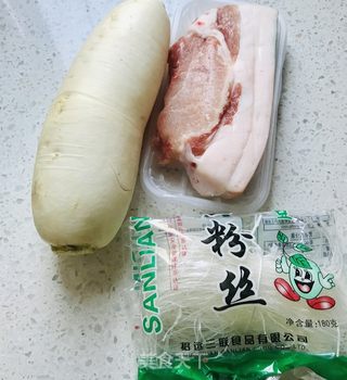 双丝肉末蒸饺的做法步骤：1