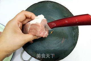 咸蛋黄蜜汁叉烧的做法步骤:2