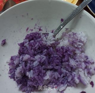 能量芝士紫薯饭团的做法步骤:2