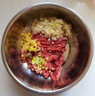 萝卜牛肉馅饺子的做法步骤:7