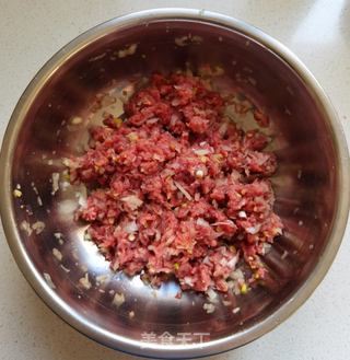 萝卜牛肉馅饺子的做法步骤:8