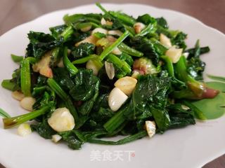 蒜蓉菠菜的做法步骤:7