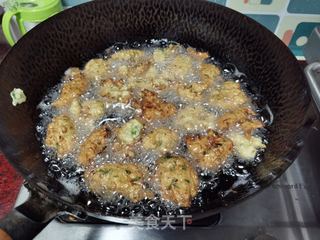 炸白萝卜丸子的做法步骤:8