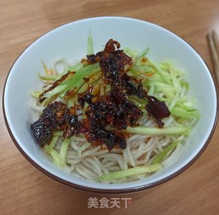 牛肉酱拌面的做法步骤:6