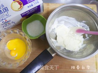 零基础❗️奶油芝士吐司片?（烤乳酪吐司片简单版）的做法步骤：1