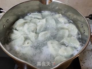 韭菜素三鲜水饺的做法步骤:17