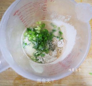 减脂早餐主食❗️?全麦香葱鸡蛋软饼✅煎鸡蛋面糊饼❗️低脂低卡的做法步骤:2