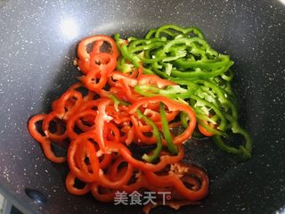 比肉还好吃的青椒杏鲍菇的做法步骤：5