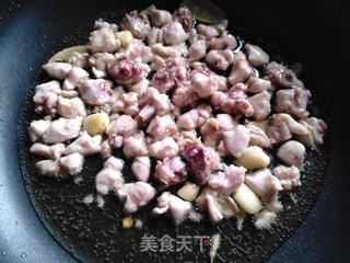 兔肉烧青豆的做法步骤:4