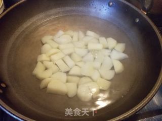 黑椒土豆牛柳粒的做法步骤:3