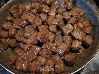 黑椒土豆牛柳粒的做法步骤:8