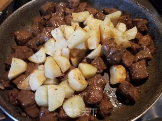 黑椒土豆牛柳粒的做法步骤:9