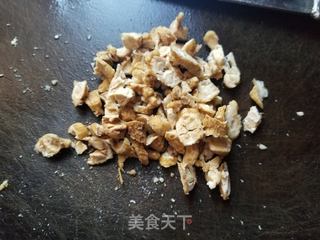 花旗参羊肚菌鸡汤的做法步骤：2