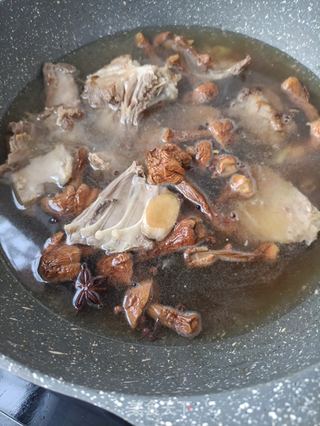 姬松茸炖大鹅的做法步骤:18