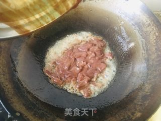 青椒葱头溜猪肝的做法步骤：5