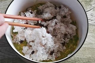 快手早餐米饭饼的做法步骤:3
