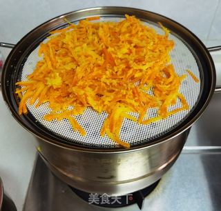 蒸胡萝卜丝的做法步骤:9